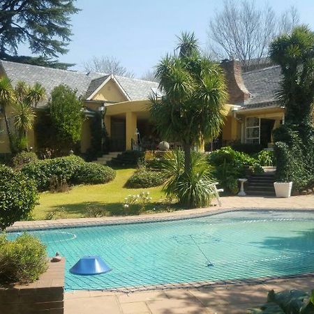 Villa Mikamora Johannesburg Bagian luar foto