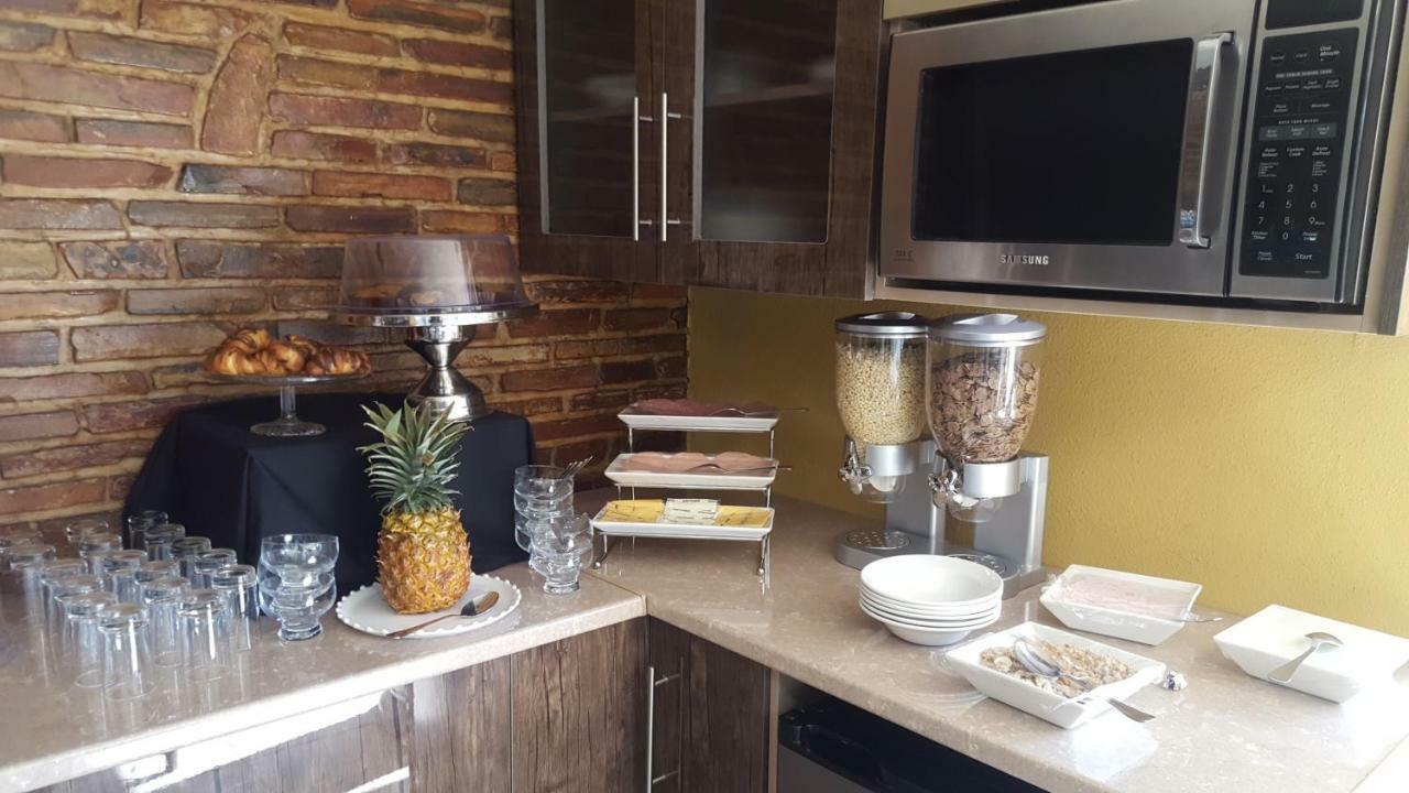 Villa Mikamora Johannesburg Bagian luar foto